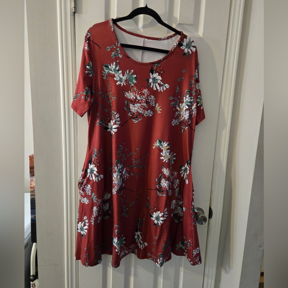 Floral Scoop Neck Rust Swing Dress